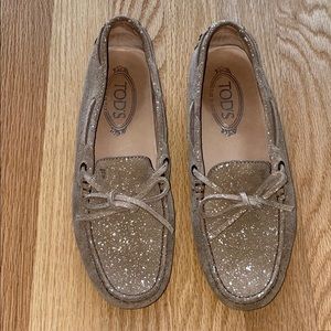 Neutral Tods driving moccasins  size 37